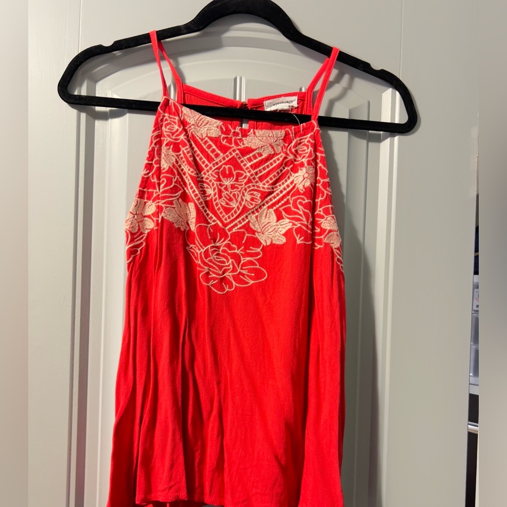 Eyeshadow Red Floral Tank Top